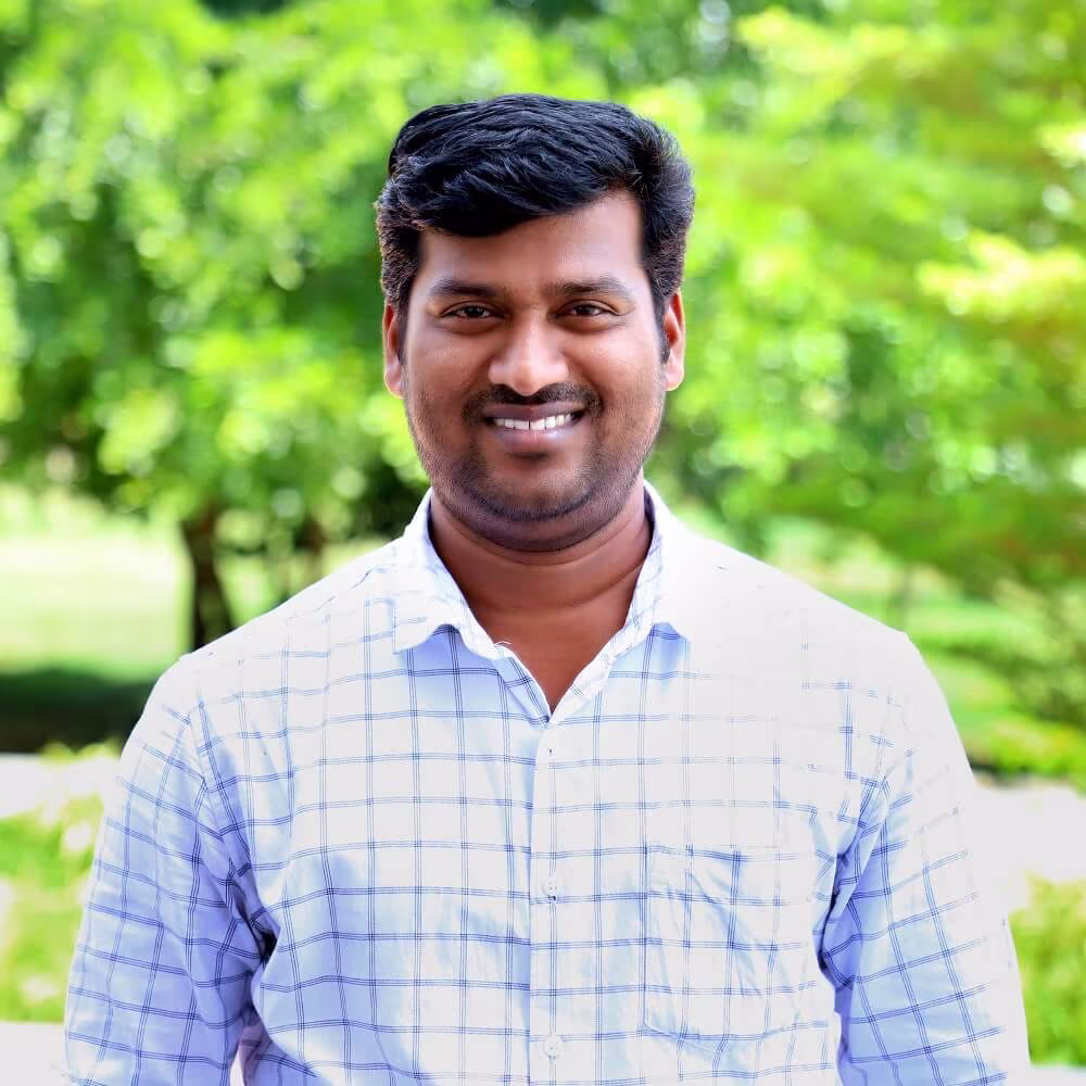 Dr. Muneeswaran M